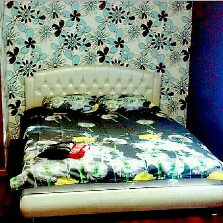 Комфортні Апартаменти З King Size Ліжком Та Ванною, В Районі Дафі,16 Лікарні Dnipro Exterior photo