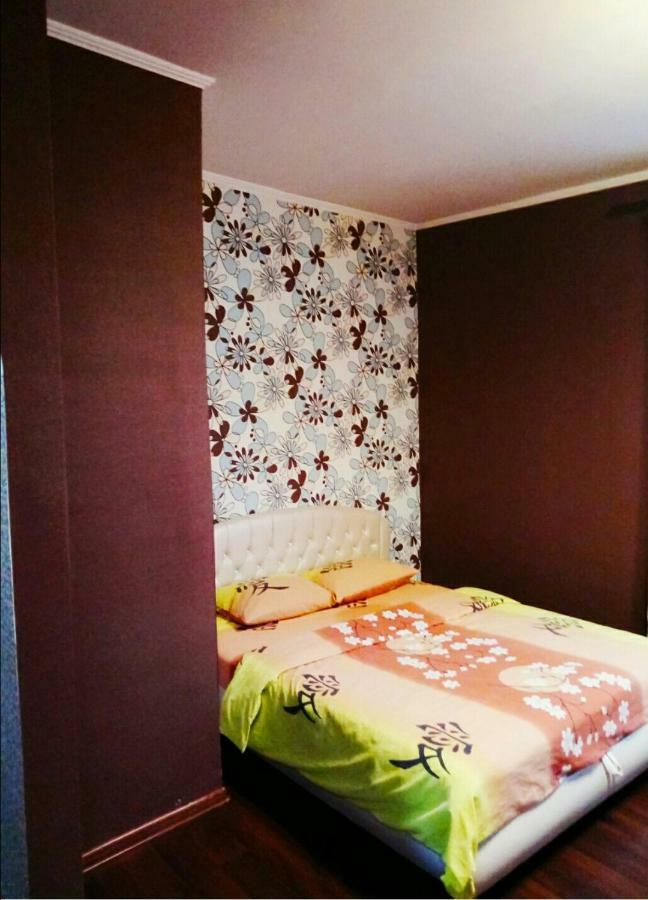 комфортні з King Size ліжком та ванною, в районі дафі,16 лікарні *